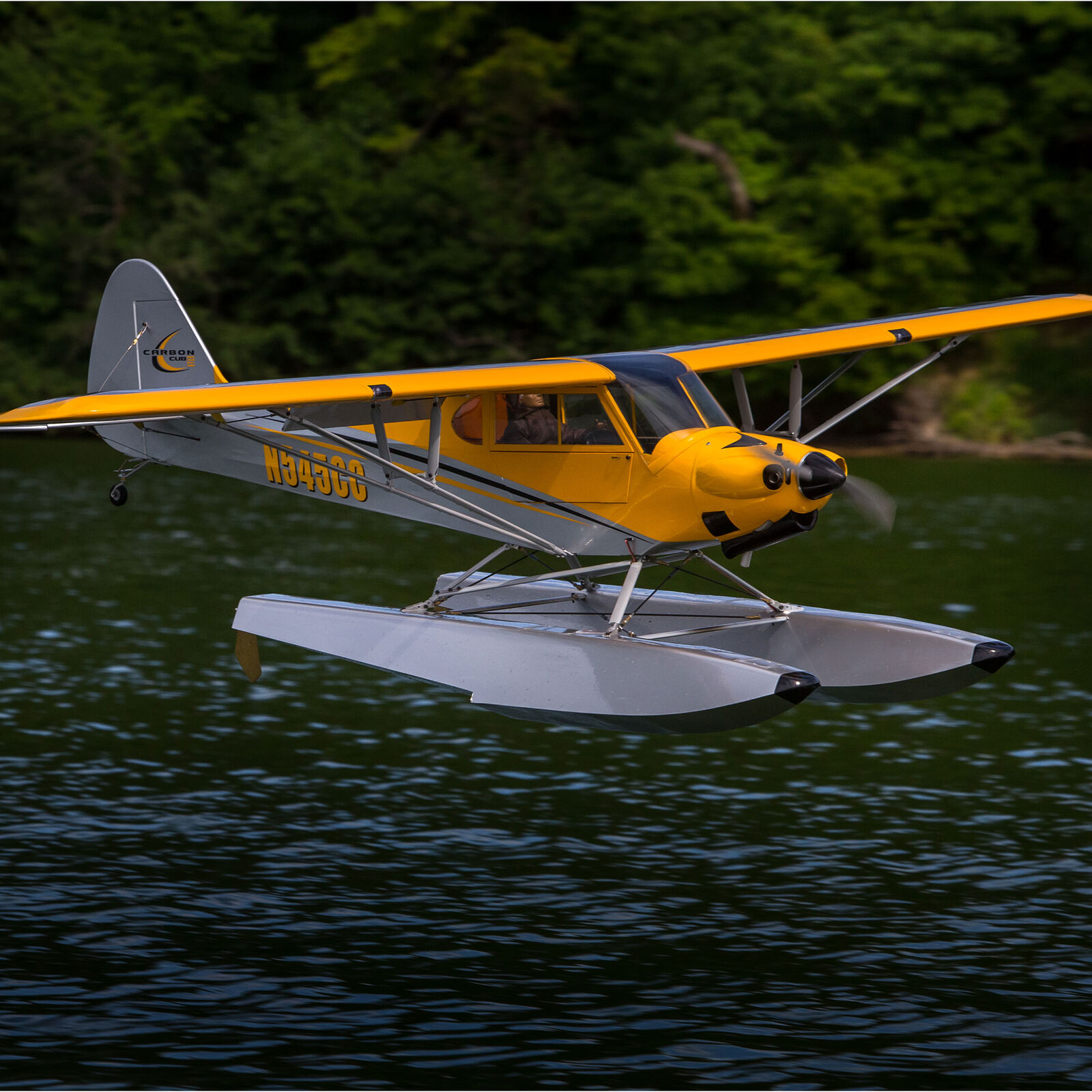 Hangar 9 1/5-Scale Floats for Carbon Cub 15cc