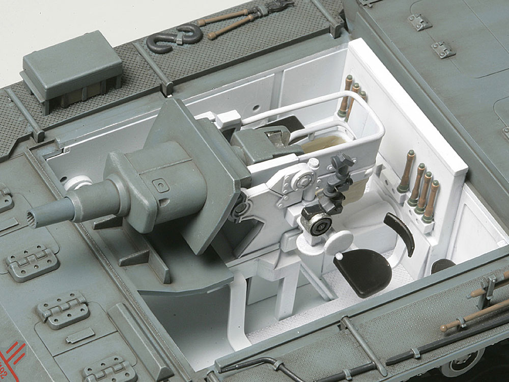 Tamiya German Sturmgeschutz III Ausf. B 1/35