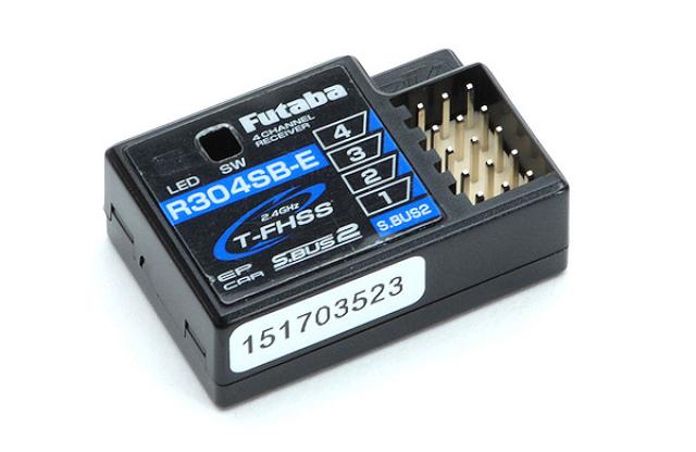 Futaba	T4PM Plus 2.4GHz Afstandsbediening met 3x R304SB-E Ontvanger
