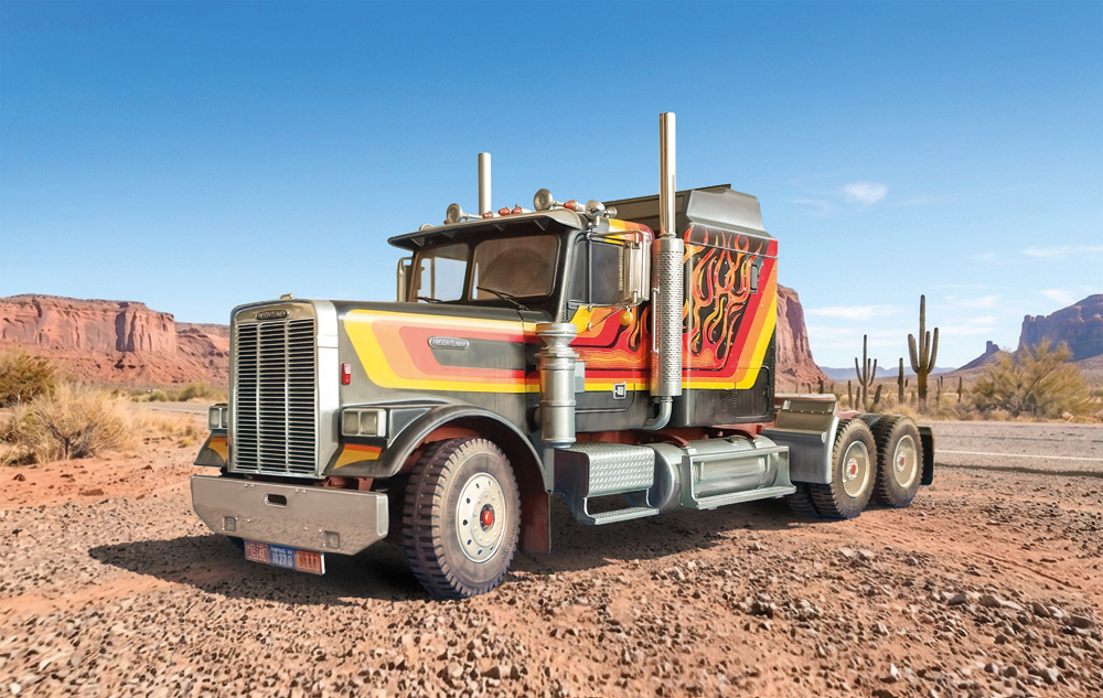Italeri Freightliner Aeodyne 1/24