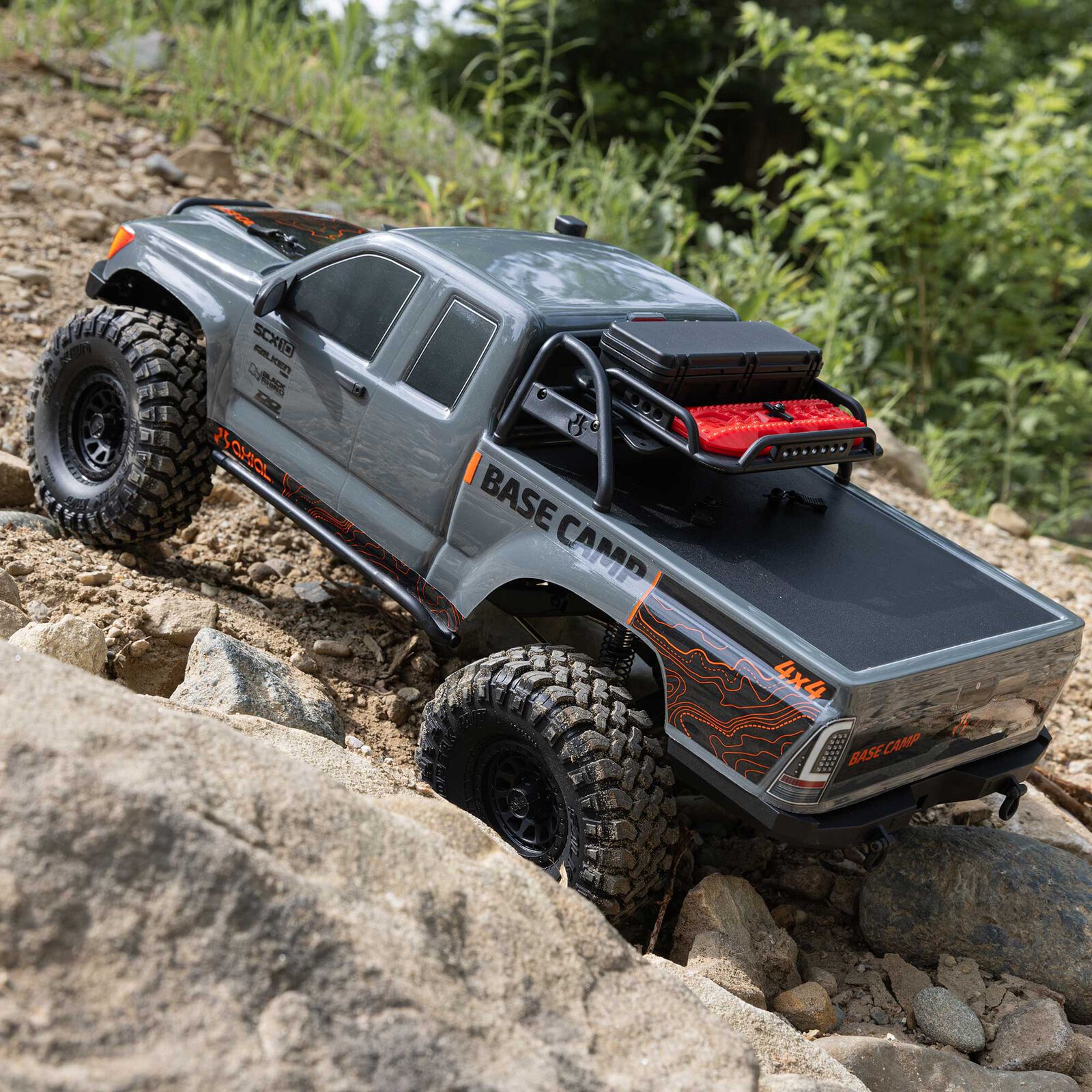 Axial SCX10 III Base Camp 4X4 RTR Brushed Rock Crawler Gray 1/10