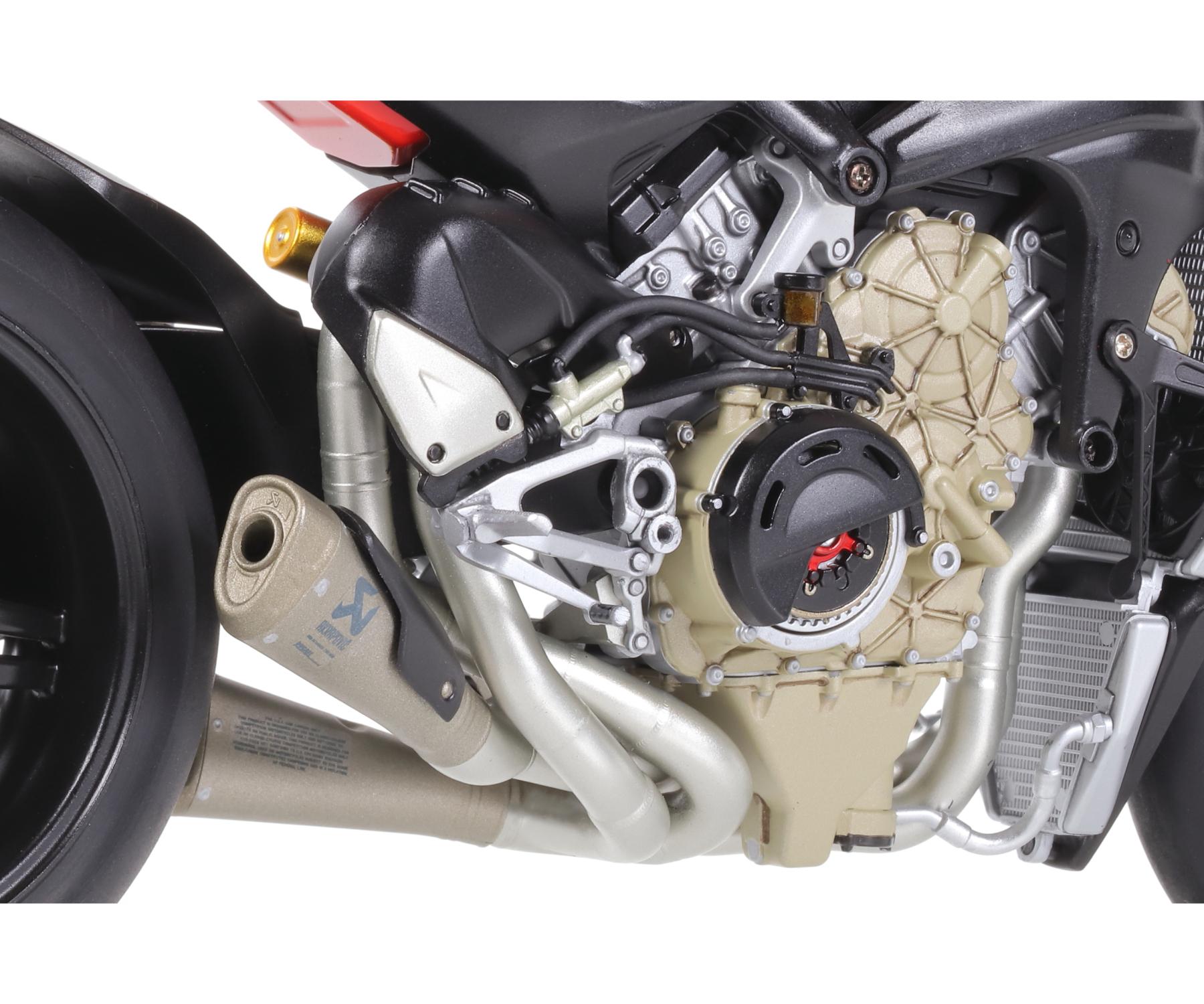 Tamiya Ducati Superleggera V4 with Racing Kit 1/12