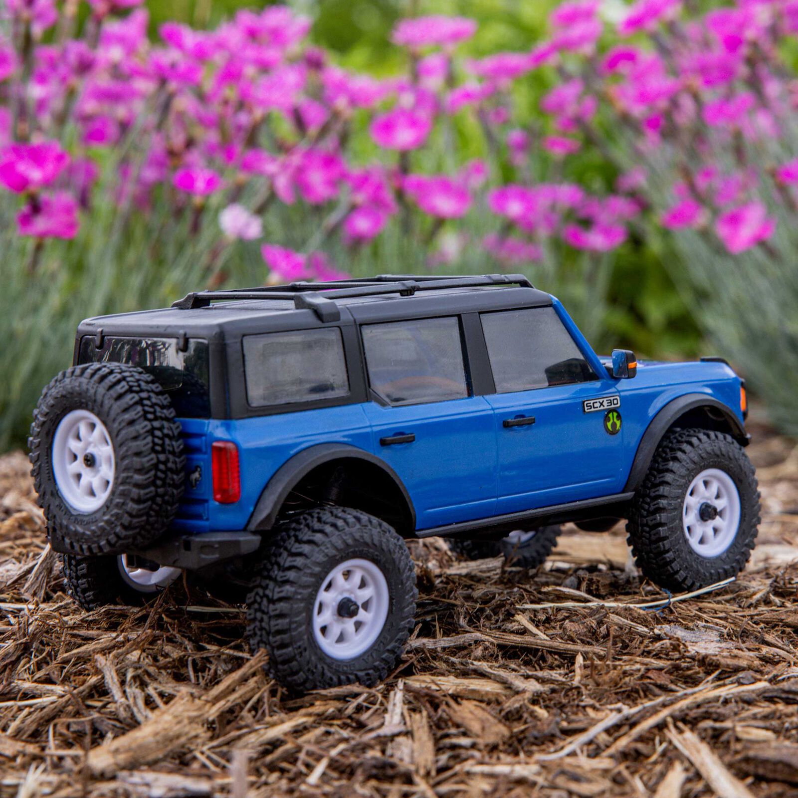 Axial SCX30 Ford Bronco 4X4 RTR Brushed Rock Crawler (Battery & Charger Included), Blue 1/30
