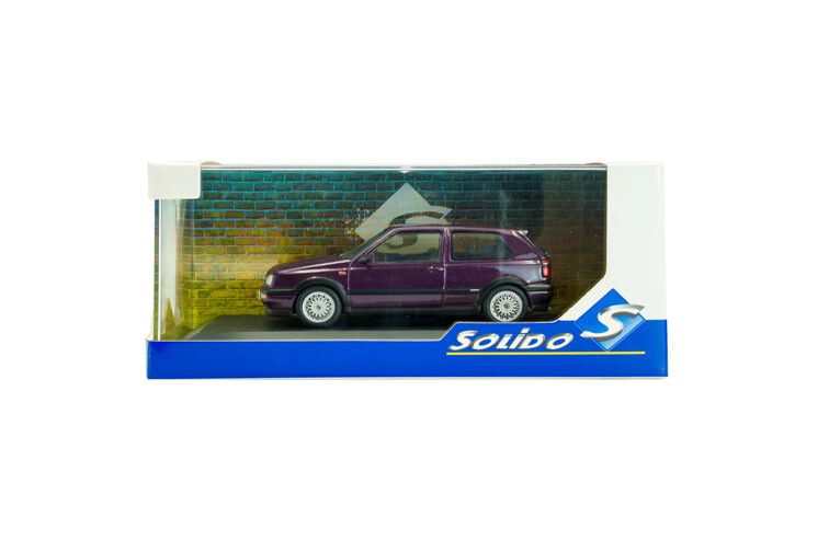 Solido VW Golf MKIII VR6 '94 Paars (Dusty mauve pearl) 1/43