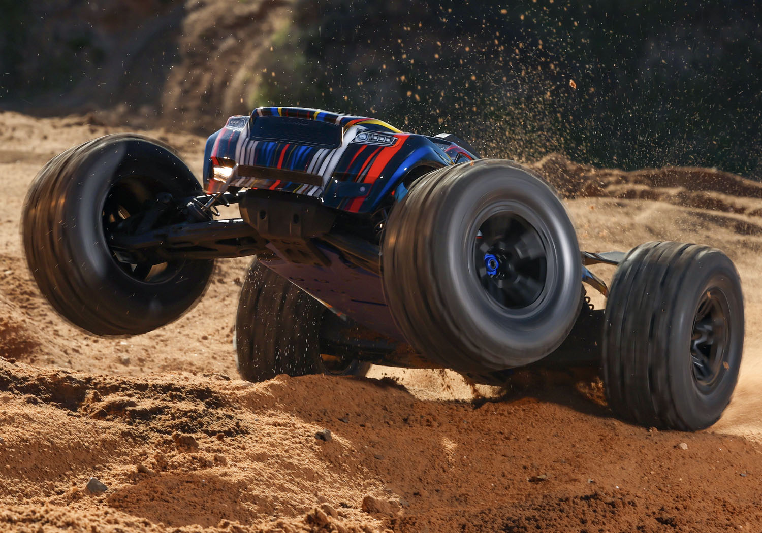 Traxxas Sledge V2 Belted Brushless 6S Off-Road Truggy 1/8 4WD TSM RTR Blue Summer Sale
