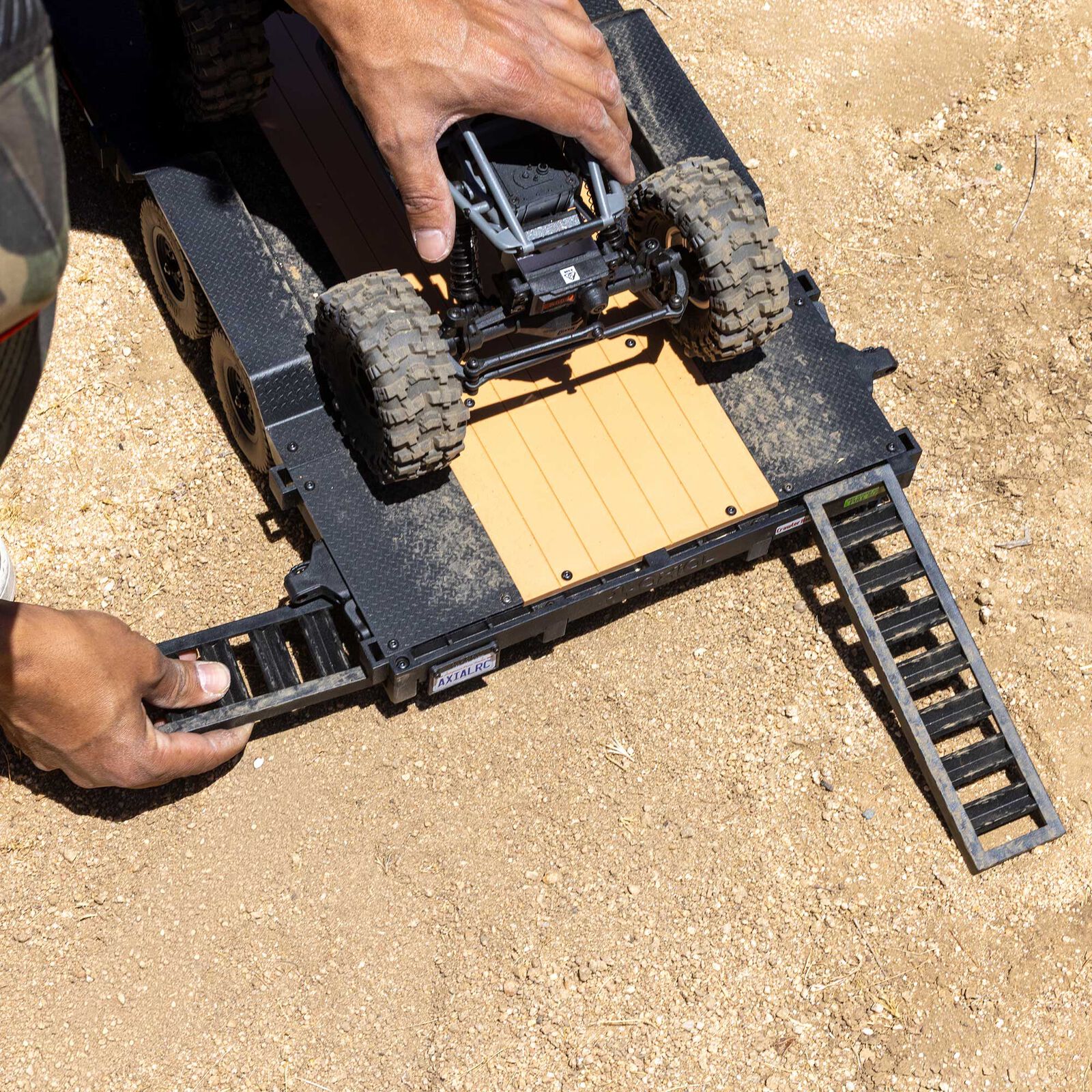 Axial SCX10 Flat Bed Vehicle Trailer 1/10