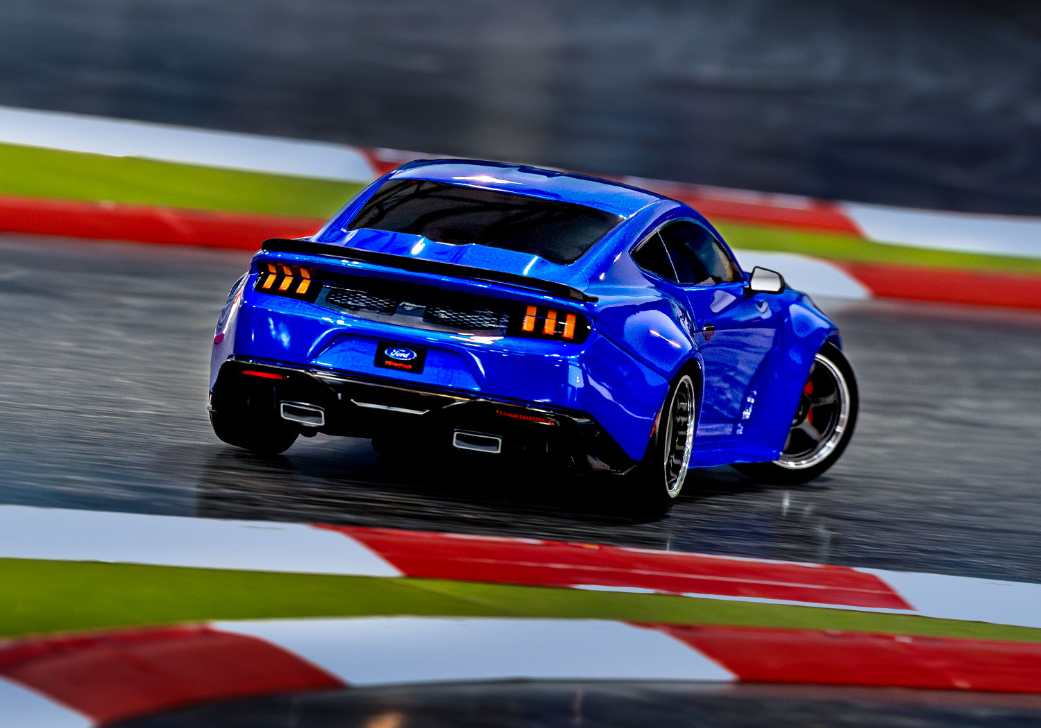 Traxxas 4-TEC 2024 Ford Mustang RWD Drift Car RTR 1/10 Blue Summer Sale