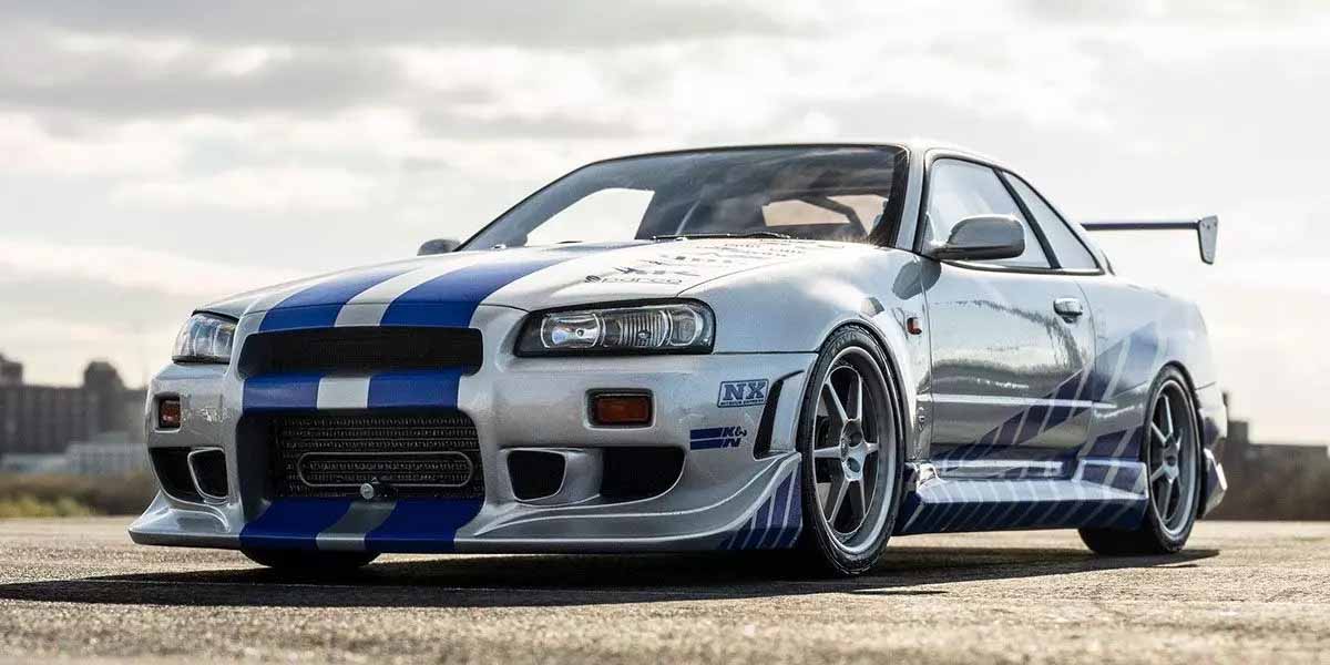 Kyosho Resin Nissan GT-R 2001 Fast & Furious Silver/Blue Stripes 1/12