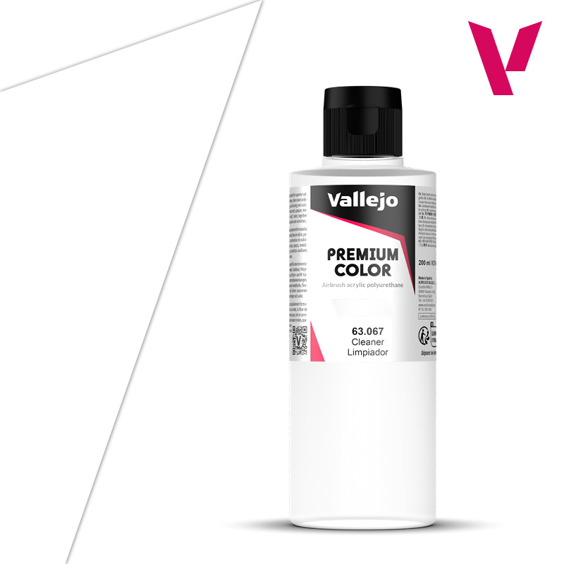 63067 Vallejo Premium Airbrush Cleaner 200ml