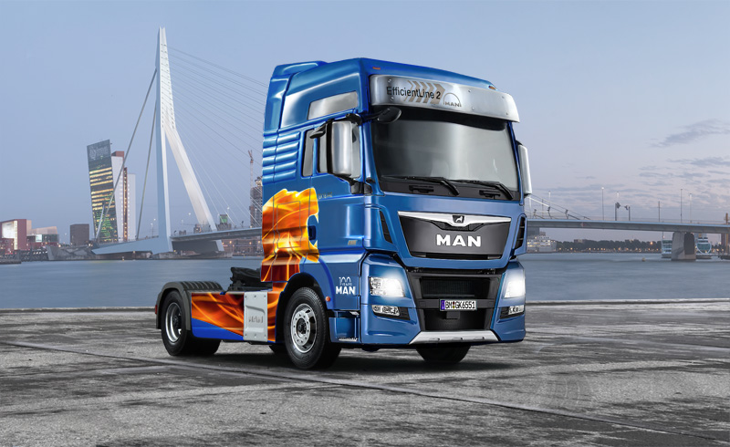 Italeri Man TGX XXL D38 1/24