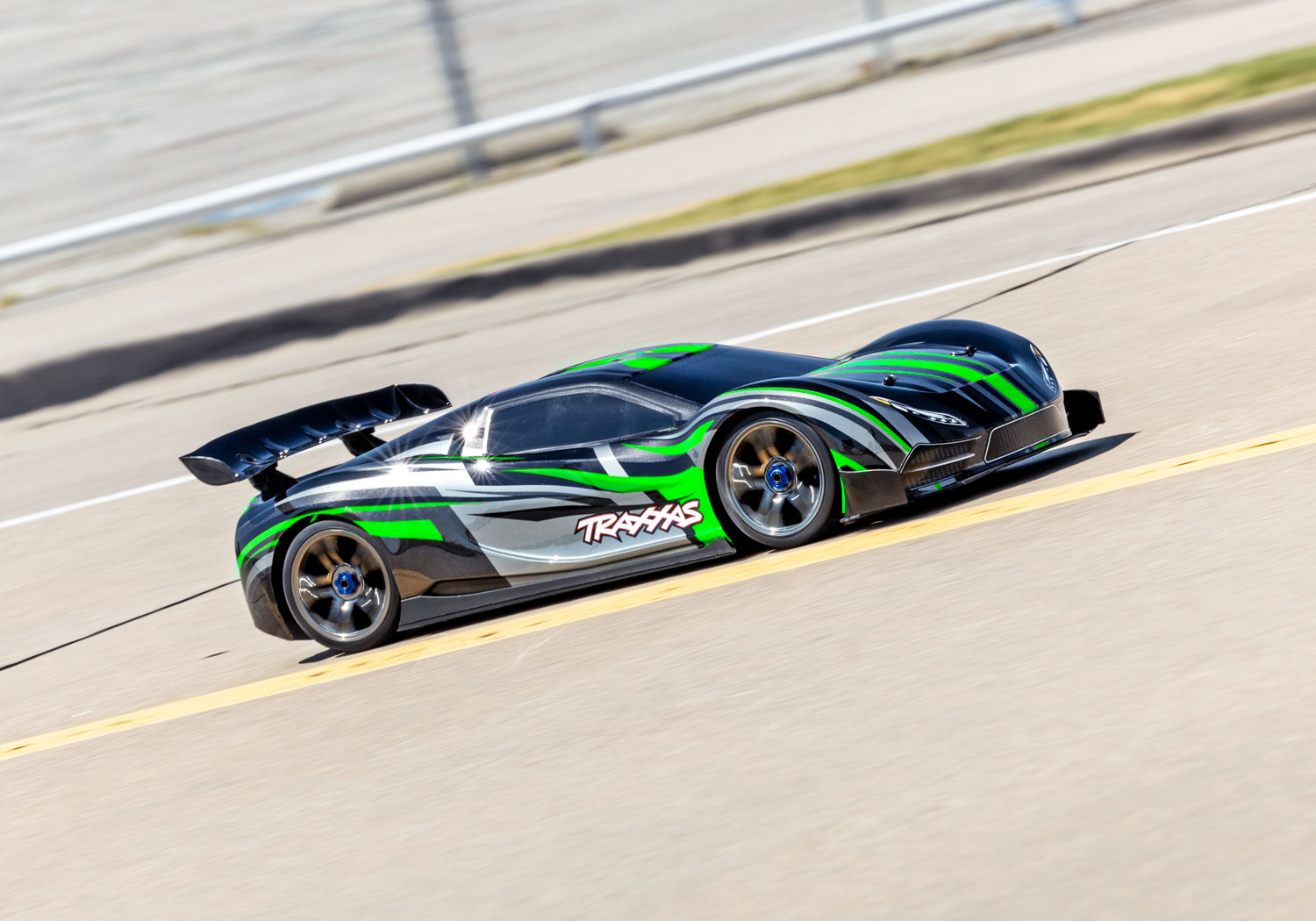 Traxxas XO-1 Supercar Brushless 6S 4WD TQi TSM RTR Green