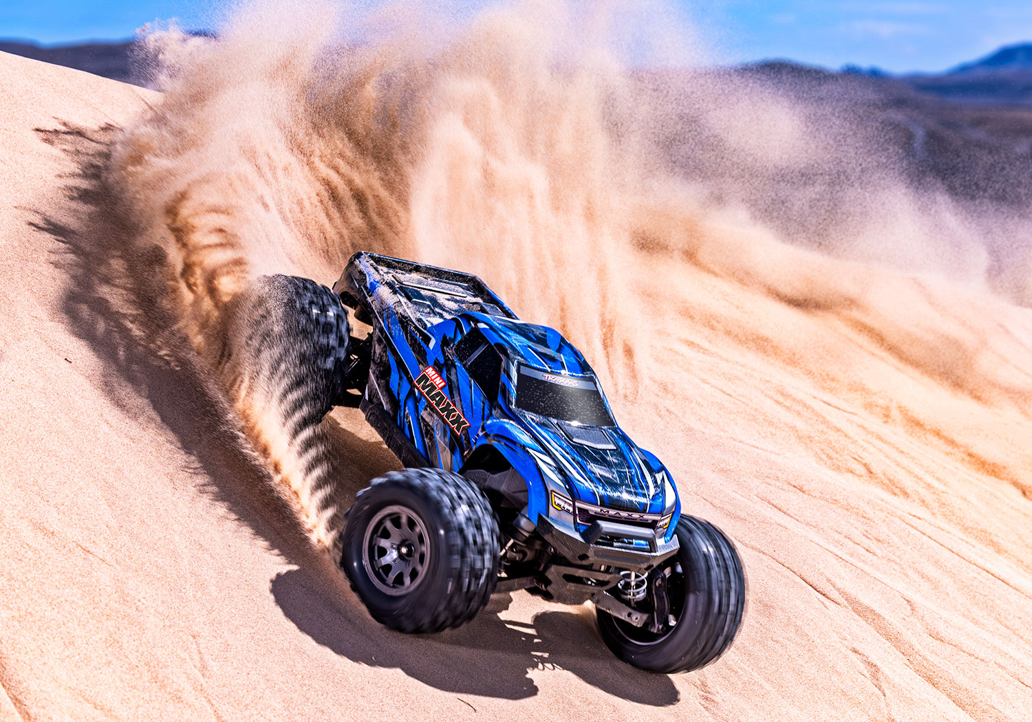 Traxxas Mini Maxx BL-2s TQ 4X4 RTR Brushless Monster Truck 1/16 Green