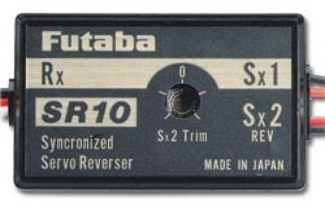 Futaba SR10 Syncronised Servo Reverser with Extension Cord