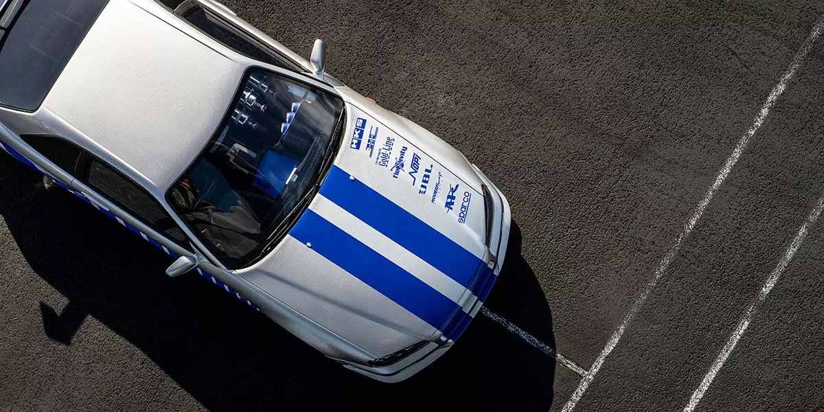 Kyosho Resin Nissan GT-R 2001 Fast & Furious Silver/Blue Stripes 1/12