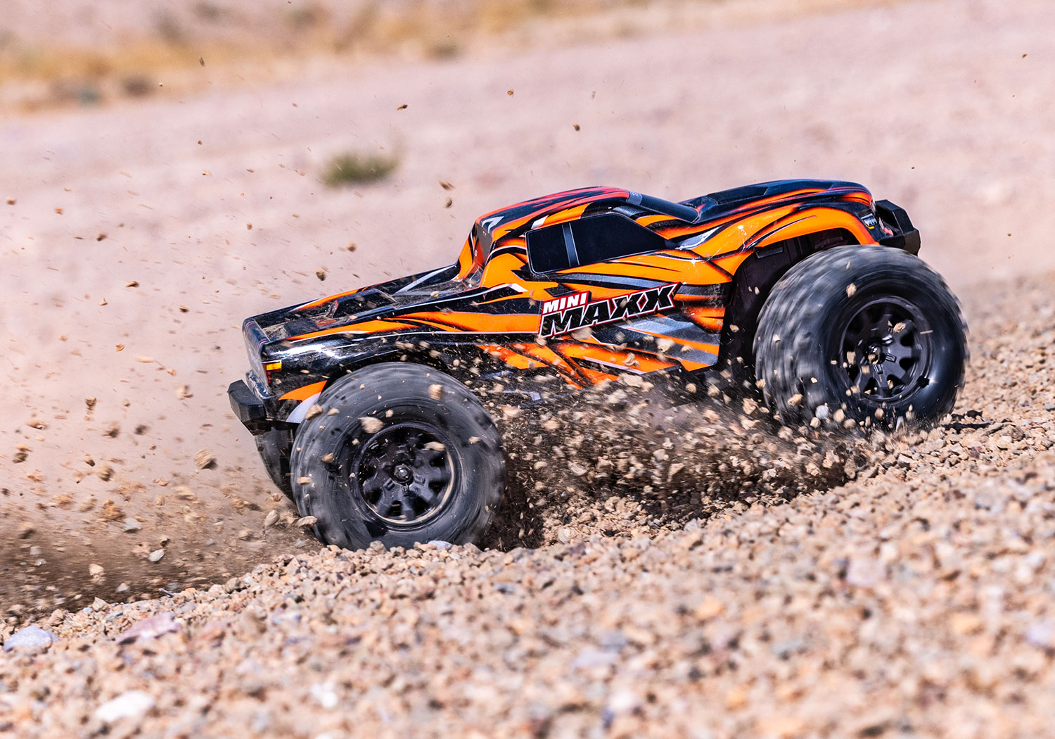 Traxxas Mini Maxx BL-2s TQ 4X4 RTR Brushless Monster Truck 1/16 Green